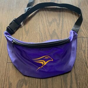 Laurier University Golden Hawks Light Weight Fanny Pack
